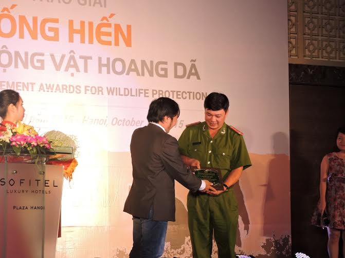 đoạt[-]giải[-]Cống[-]hiến[-]Bảo[-]vệ[-]Động[-]vật[-]hoang[-]dã[-]năm[-]2015